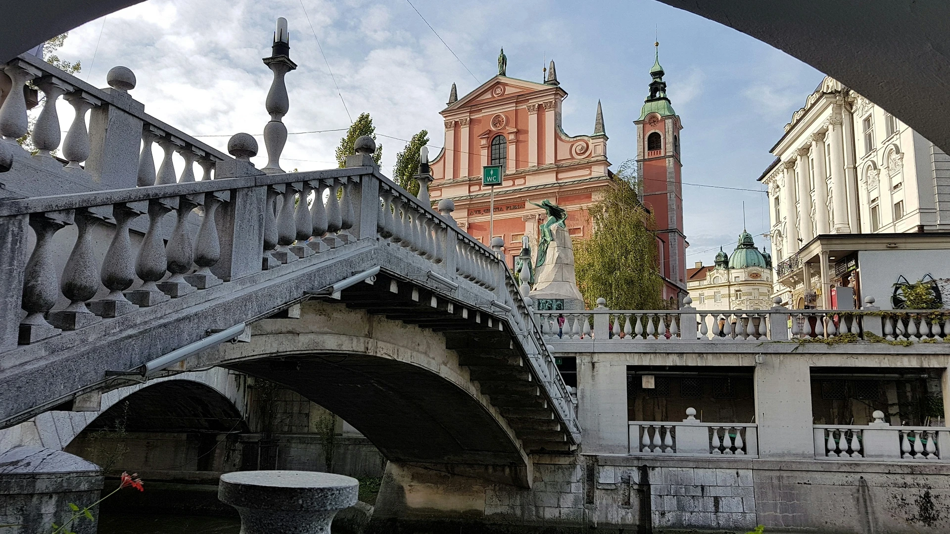 Slovenia Banner 1
